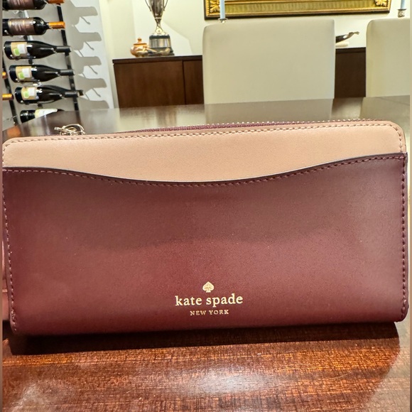 kate spade Handbags - Kate Spade Cameron Large Continental Wallet